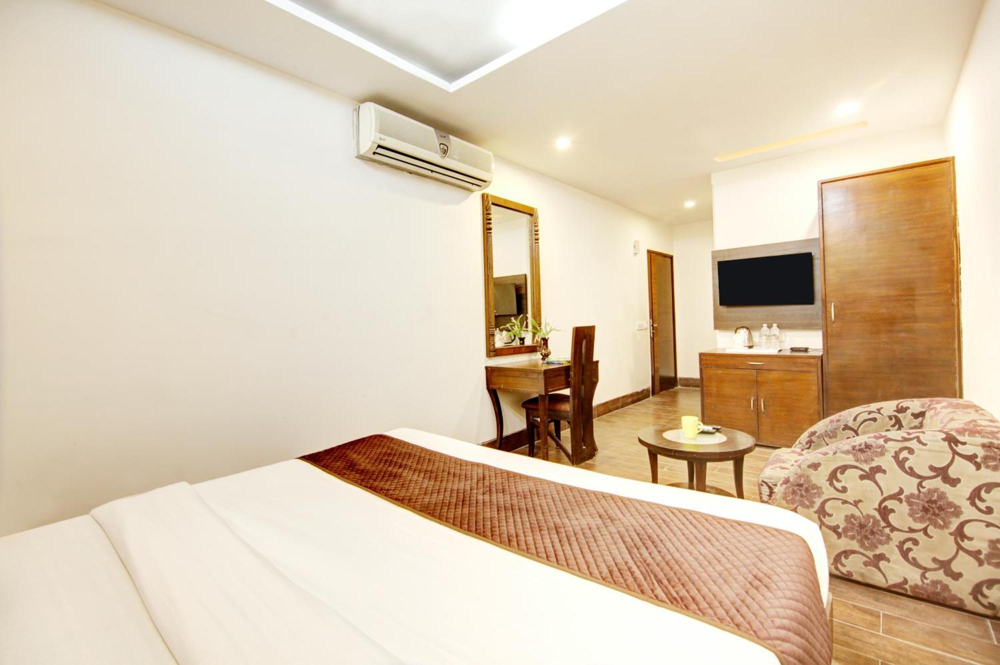 Hotel Stay At Good Times Near Karol Bagh Metro New Delhi